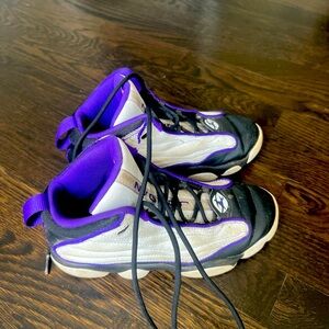 Jordan Nike boys gym shoes in good condition